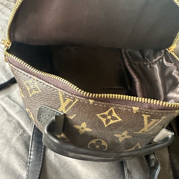 Replica LV Palm Springs Mini backpack/purse. Never used. - Picture 5 of 6